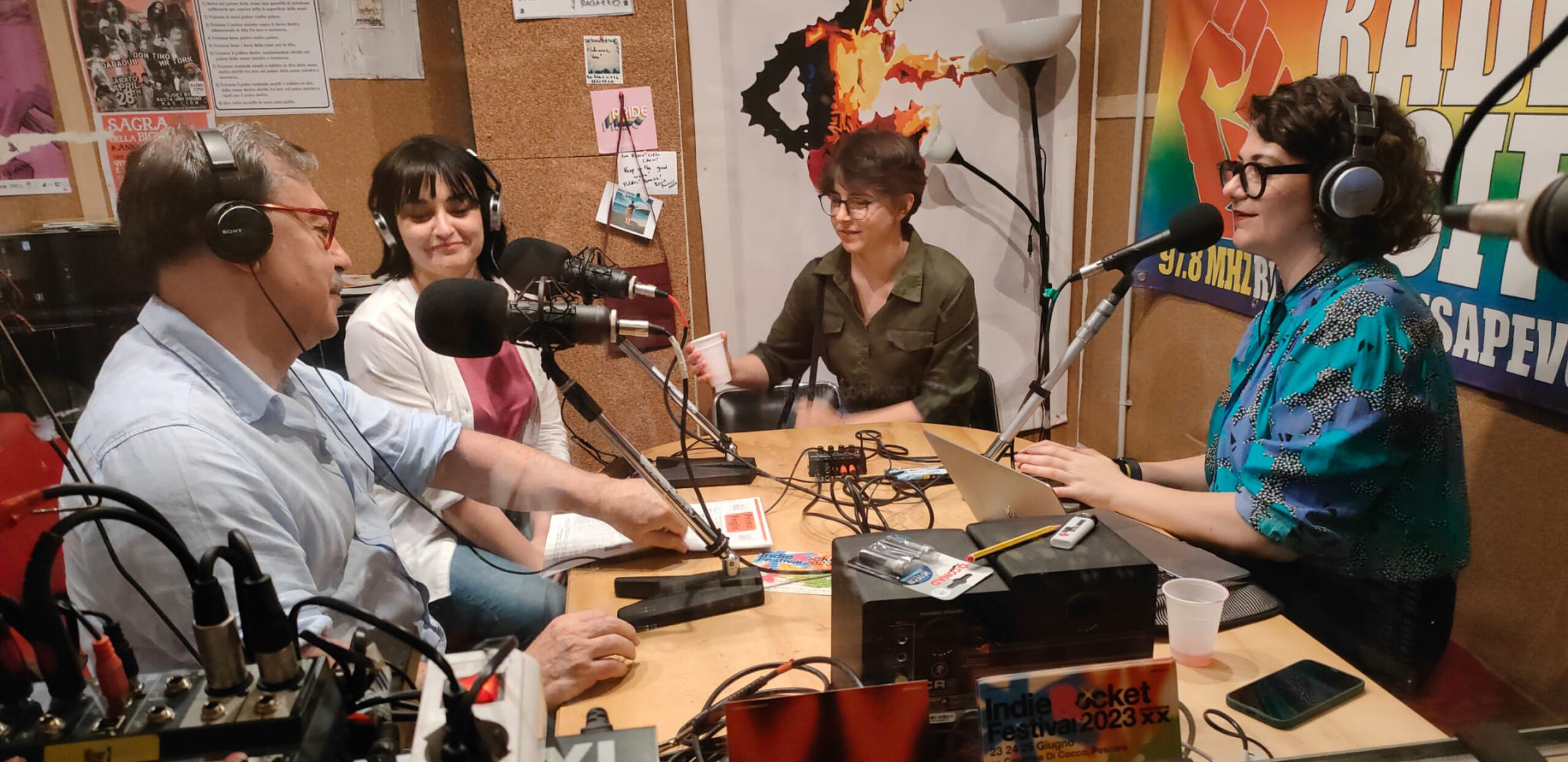 Scopri di più sull'articolo Buendia su “Stand Up Voci di Resistenza”