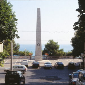 Obelisco Piazza della rinascita, dietro al MuMi, Agosto 1993